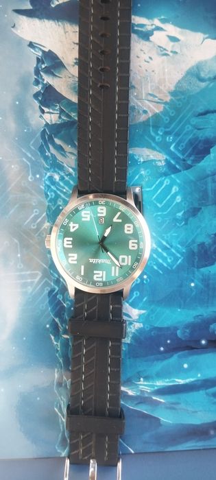 Часы Makita data watch