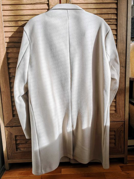 Пролетно-есенно мъжко палто