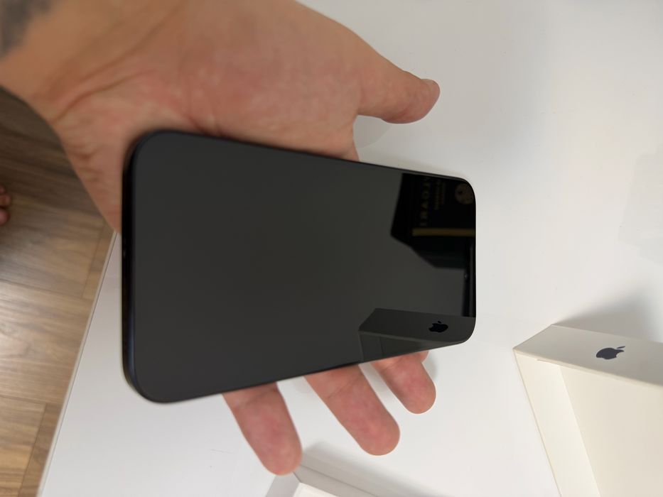 Iphone 15 Pro Max Deep blue 256 GB husa magsafe cadou