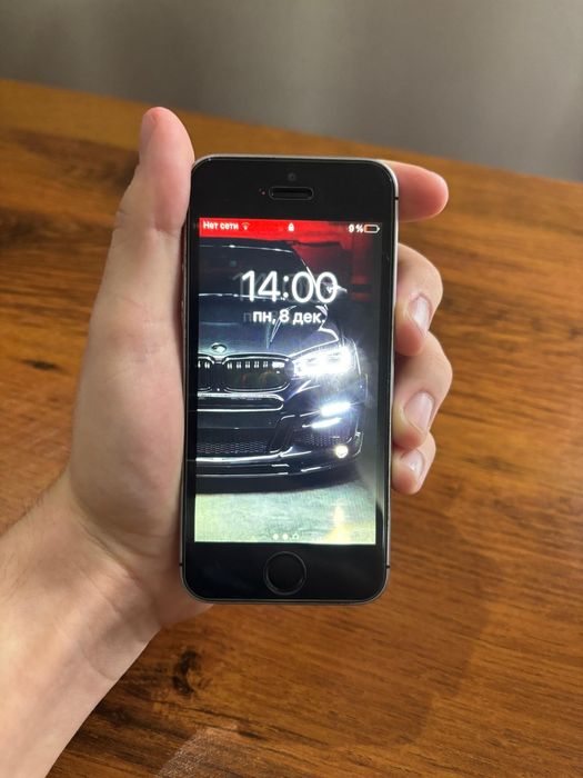 Iphone se в идеальном состоянии