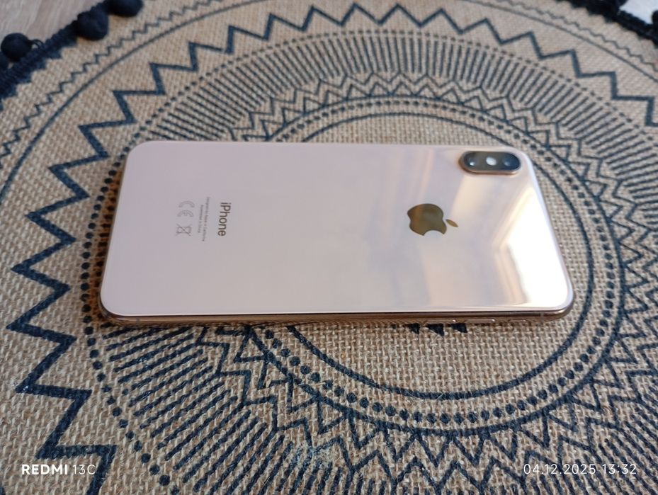 iPhone XS Max Gold