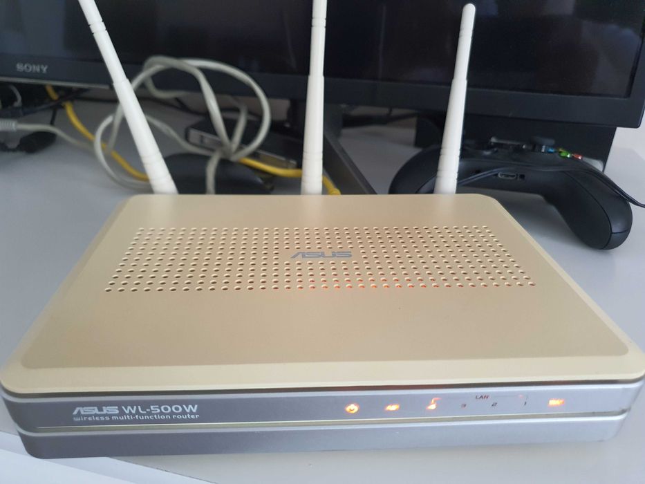 ASUS router wifi WL-500W USB