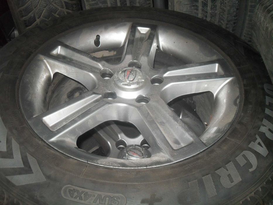 Алуминиеви джанти 16" за Митсубиши, Хюндай  със зимни гуми 215/70R16