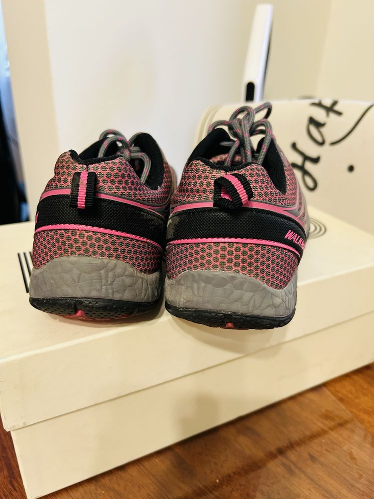Кроссовки Walkmaxx-41 размер.