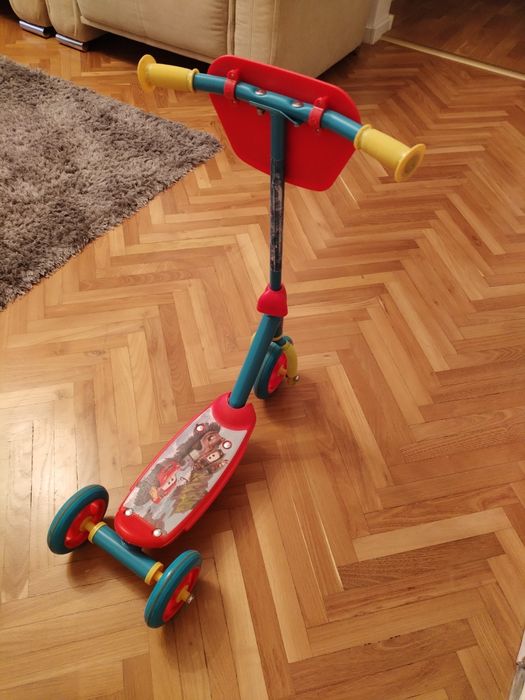 Vand trotineta cars FULGER