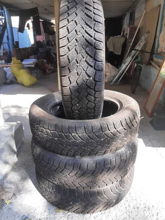 Зимние шины. Б/У