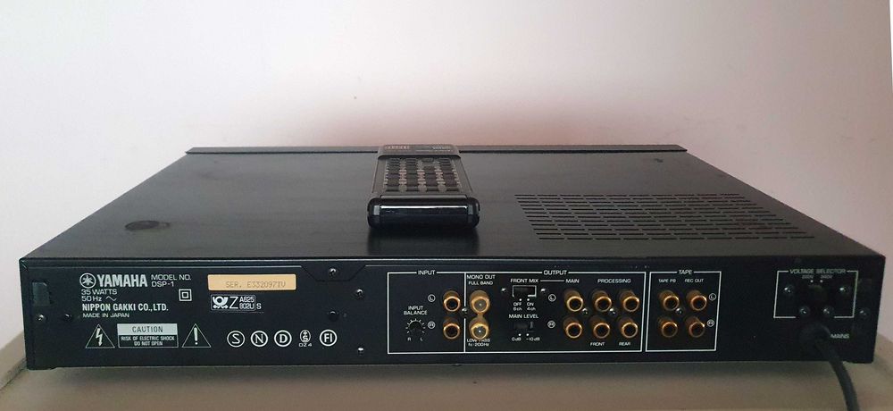 Procesor digital de sunet Yamaha DSP-1