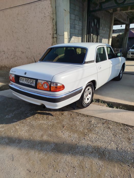 VOLga GAZ 31105 sotiladi