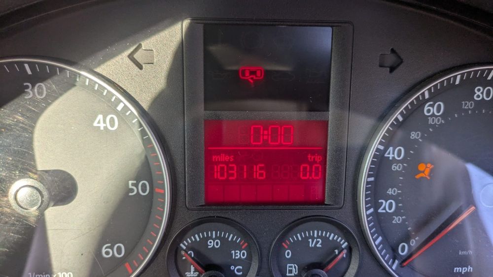 Golf 5 1.9 TDI BKC 160 mii km unic proprietar de noua