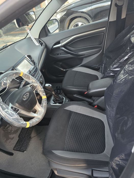 Lada Vesta  2020