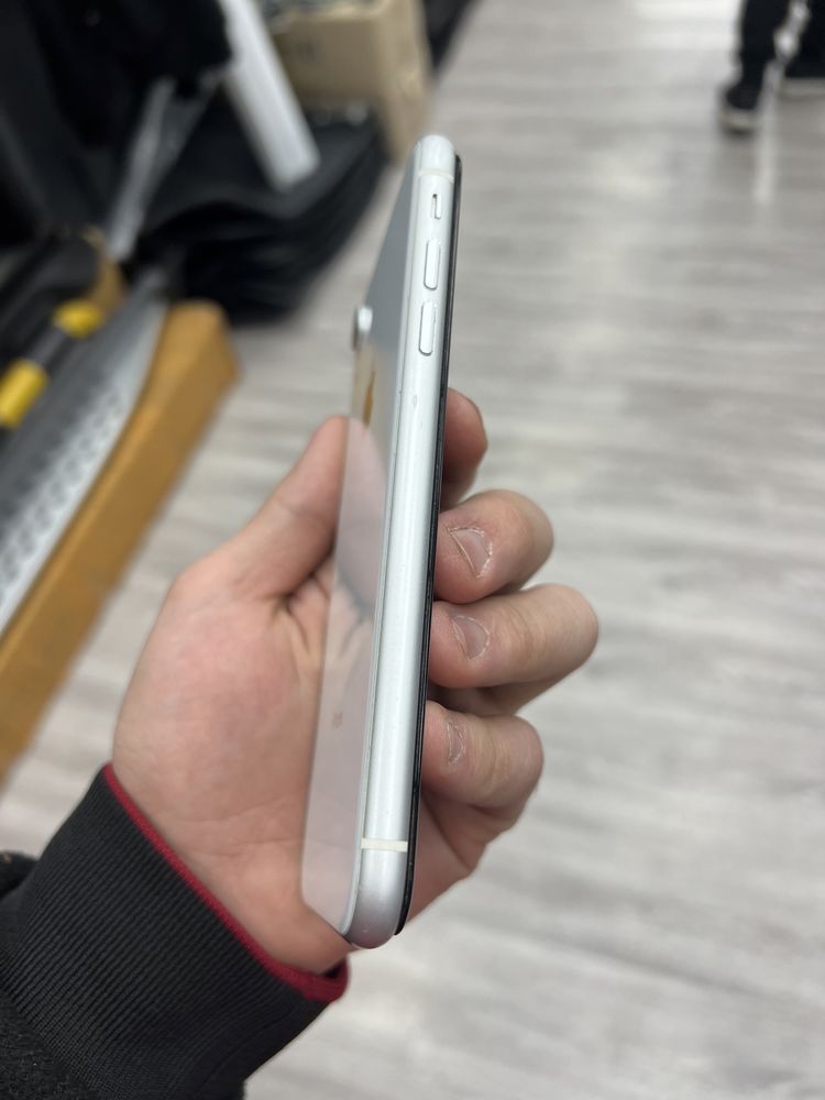 Iphone Xr 64GB Срочна !!