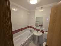 Apartament 3 camere de inchiriat Tractorul Casa Nobel