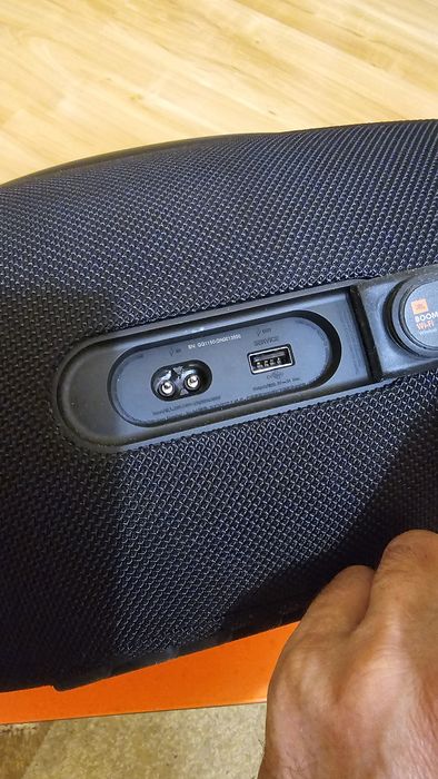 JBL Boombox 3 Wi.Fi 200W ca noua, garantie 24.08.2026