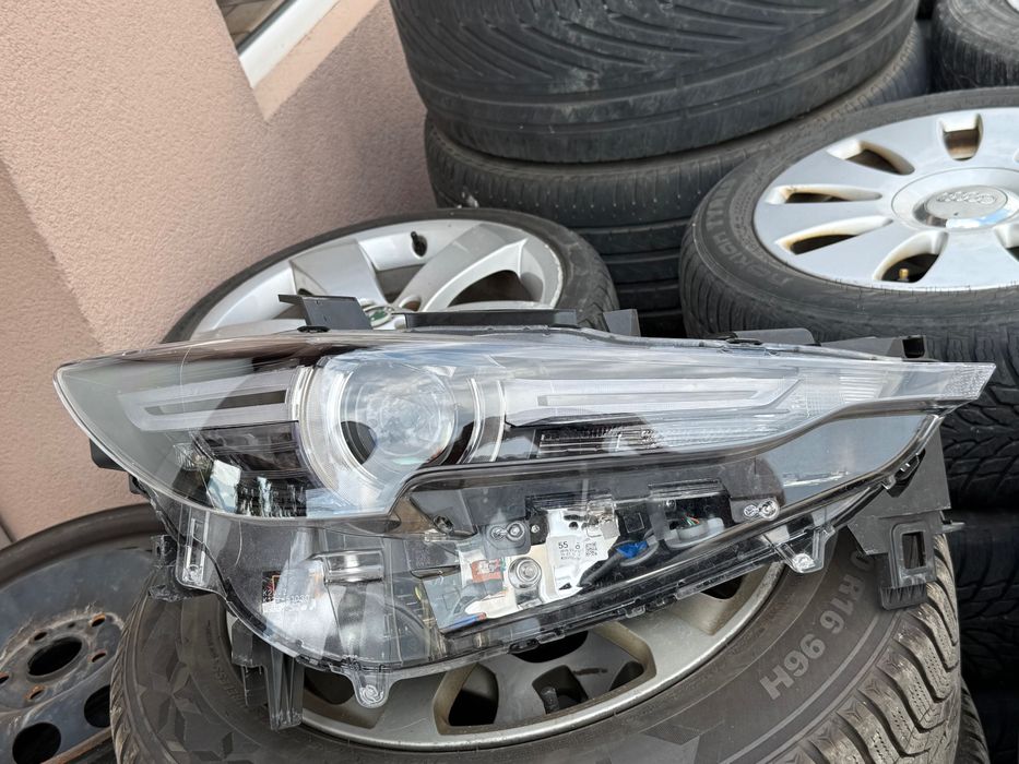 Десен фар за Mazda CX-5 (2017-2019) ЕВРОПЕЙСКИ