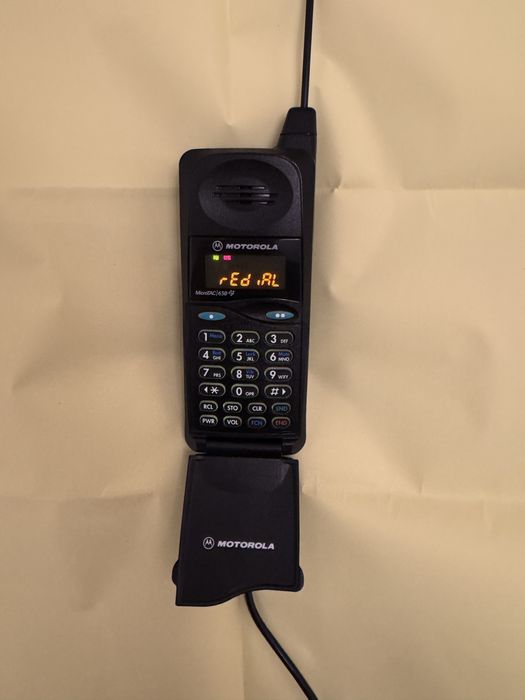 Motorola microTAC 650e