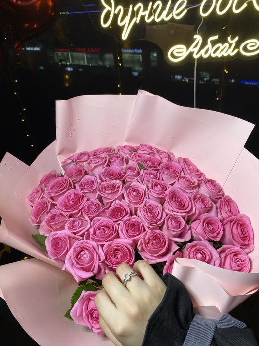 51 роза получены 2 часа назад