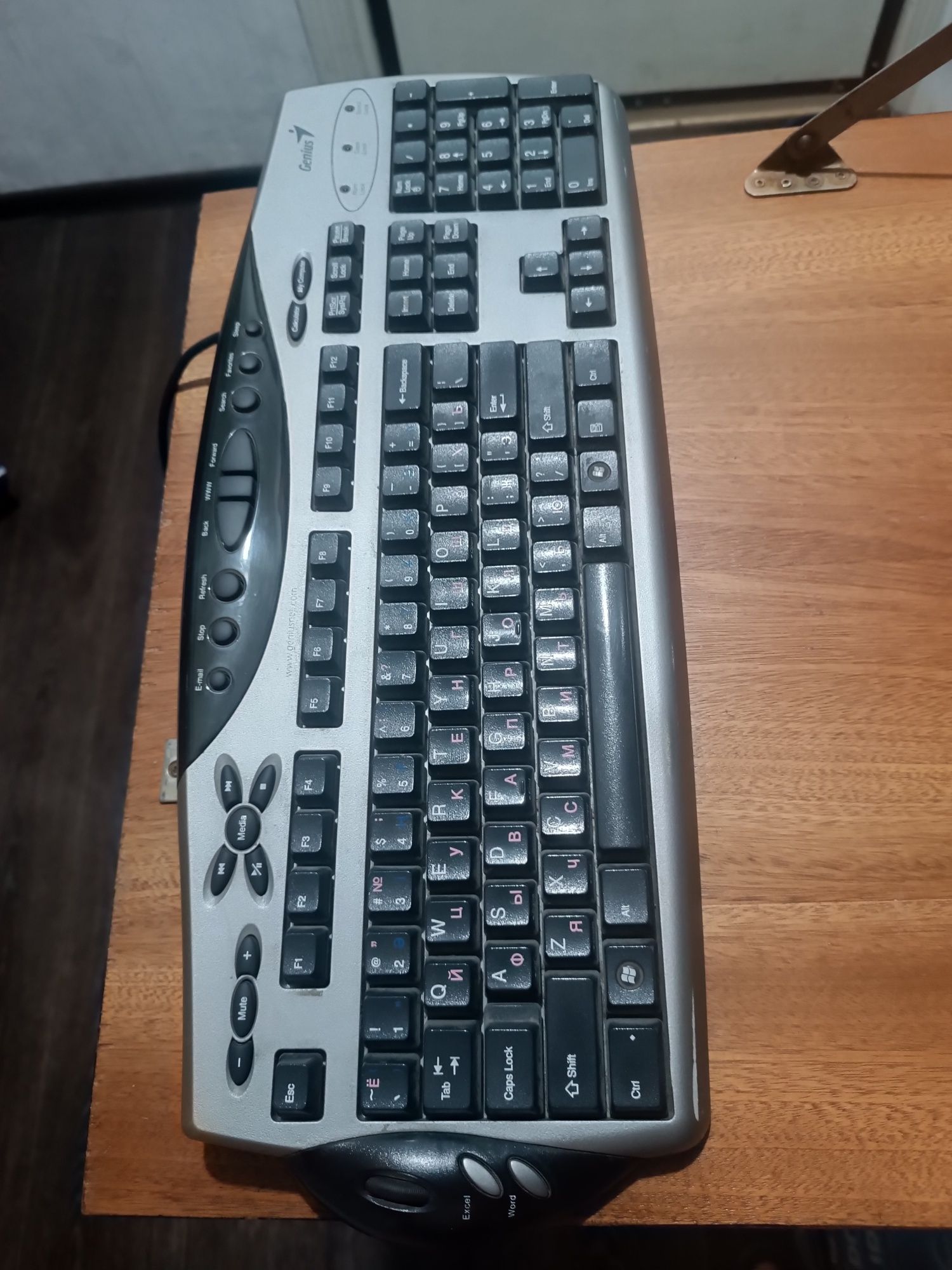 Продам микрофон "defender" MIC140 и клавиатуру