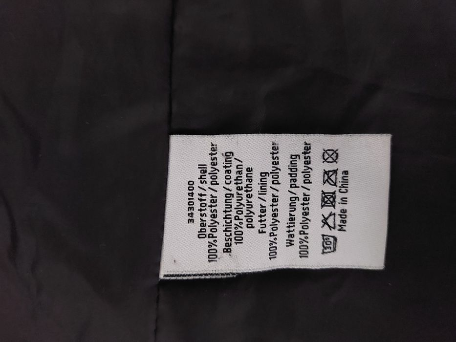 Дамско зимно яке. Размер М.