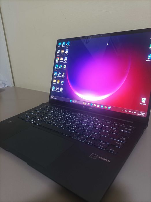 ASUS Zenbook 14 OLED garantiyali/с гарантией + bluetooth mishka