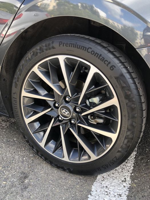 Резина. Continental Premium Contact 6. 235/45 R 18