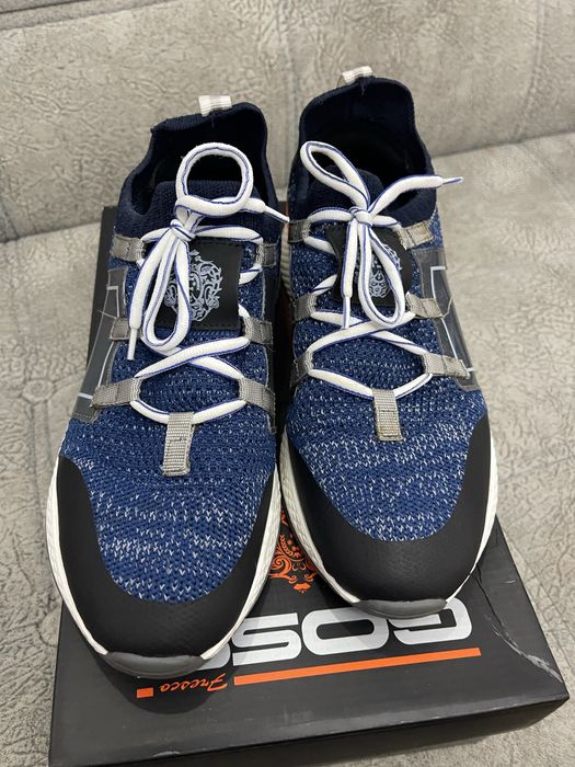 Продам кроссовки Турция