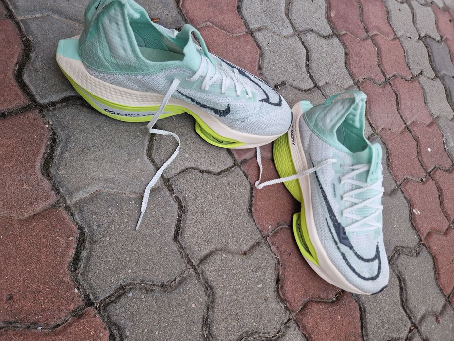 URGENT! vând adidaşi de alergat Nike Alphafly NEXT% 2 Mint Green