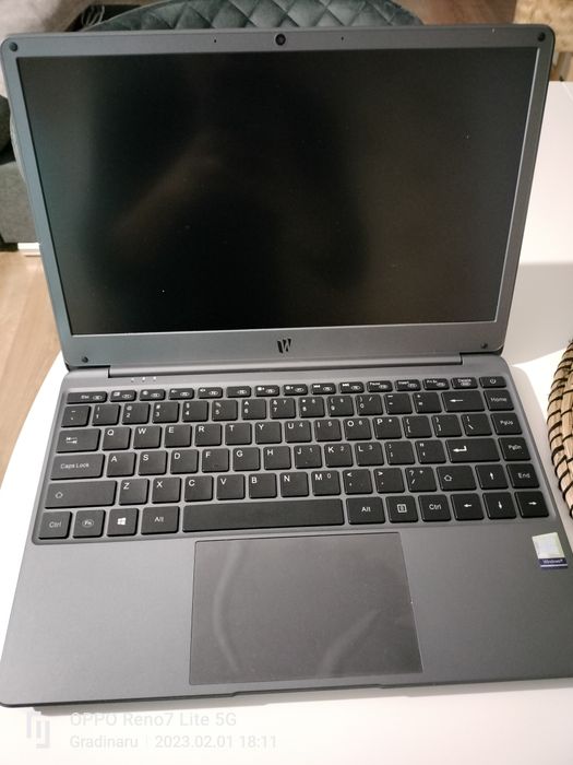 Laptop Nou in cutie