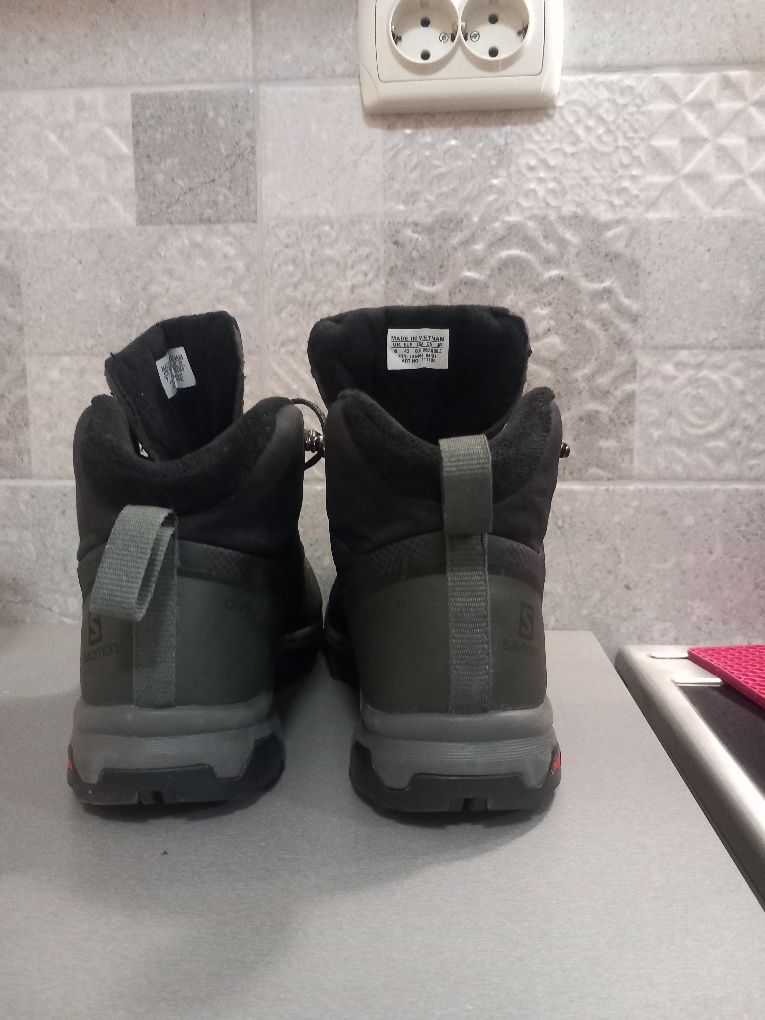 Salomon outsnap waterproof