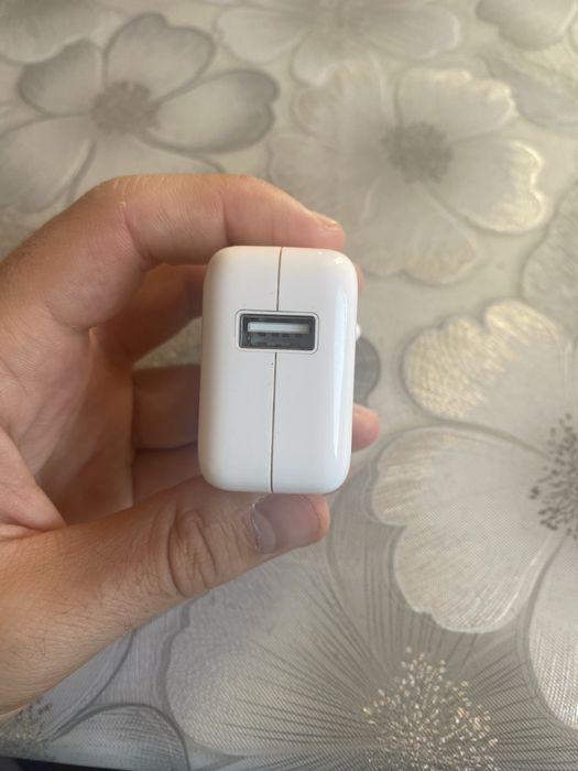 Зарядно устройство Apple A1357 10W