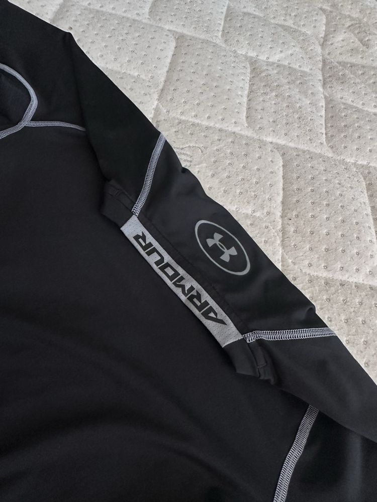 Under Armour Armour SS Black  спортна тениска