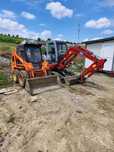 Inchiriez BobCat si excavator 4 tone IASI