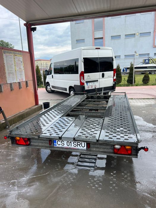 Vând platformă auto basculabila