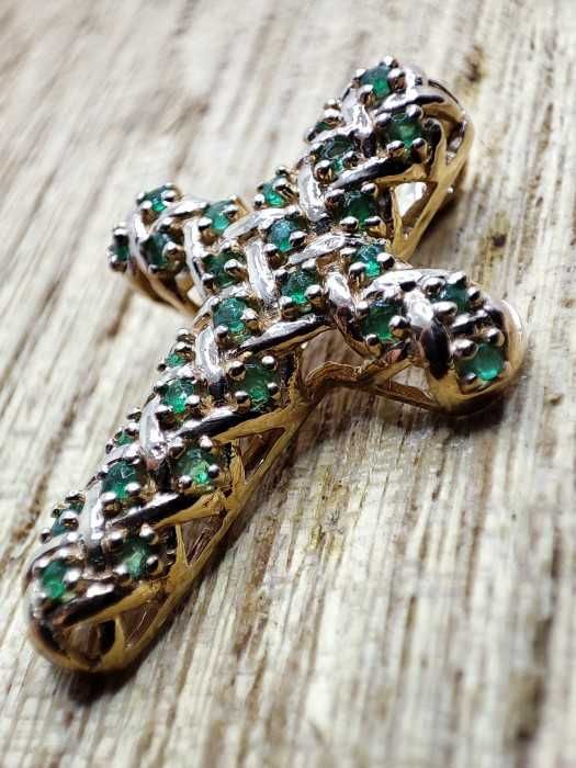 Cruciulita Cruce Aur 14K Cu Smaralde