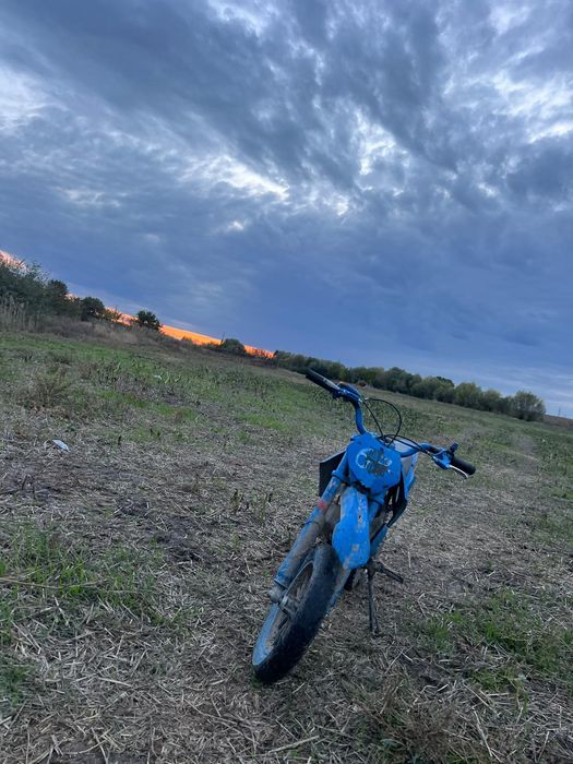 Vand cross sa schimbat motorul de 70cc