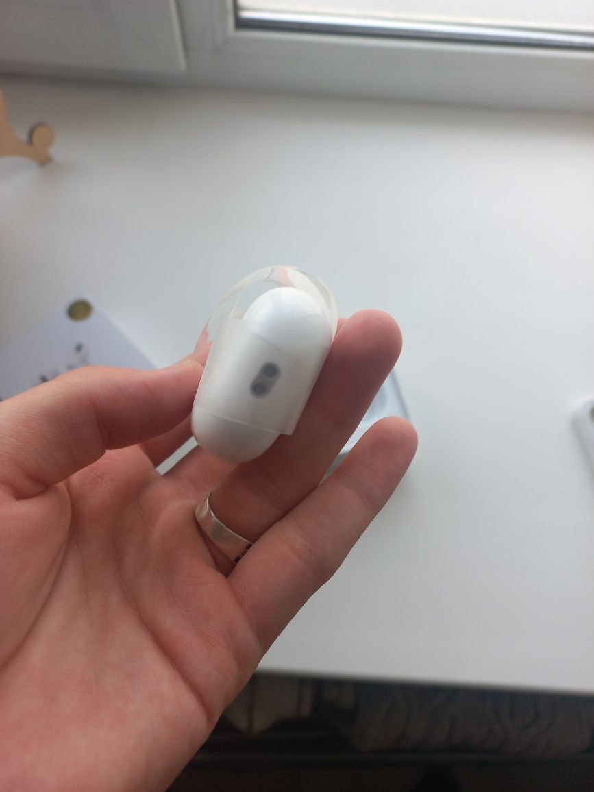 airpods pro     2