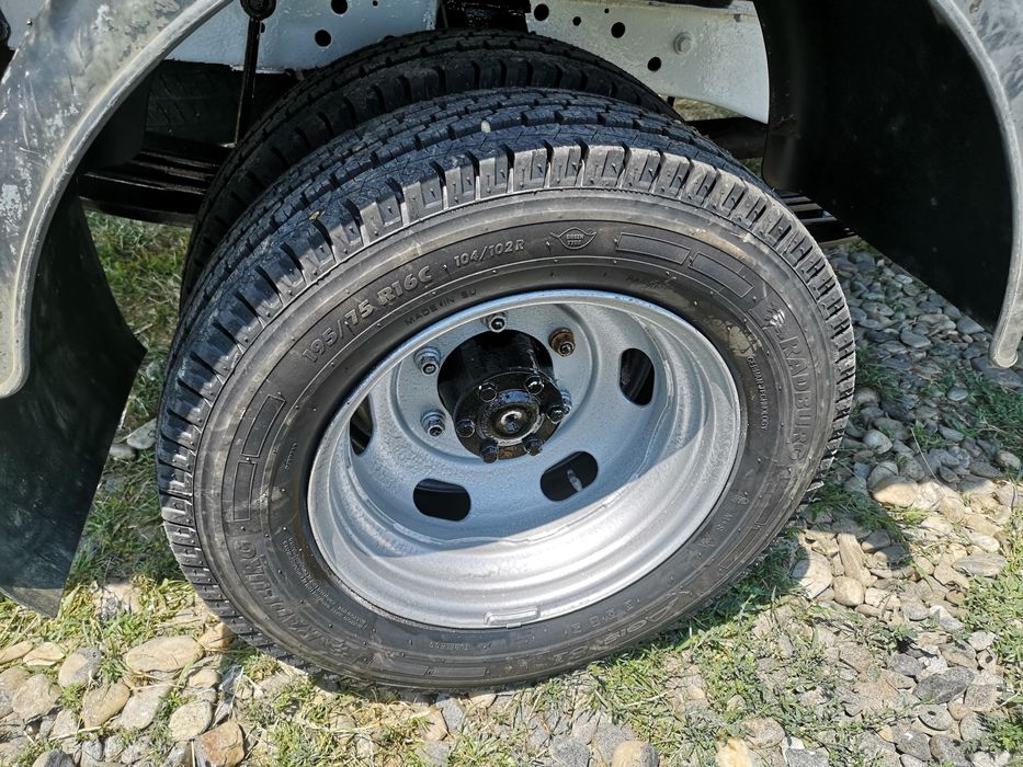 Vând Ford tranzit basculabil