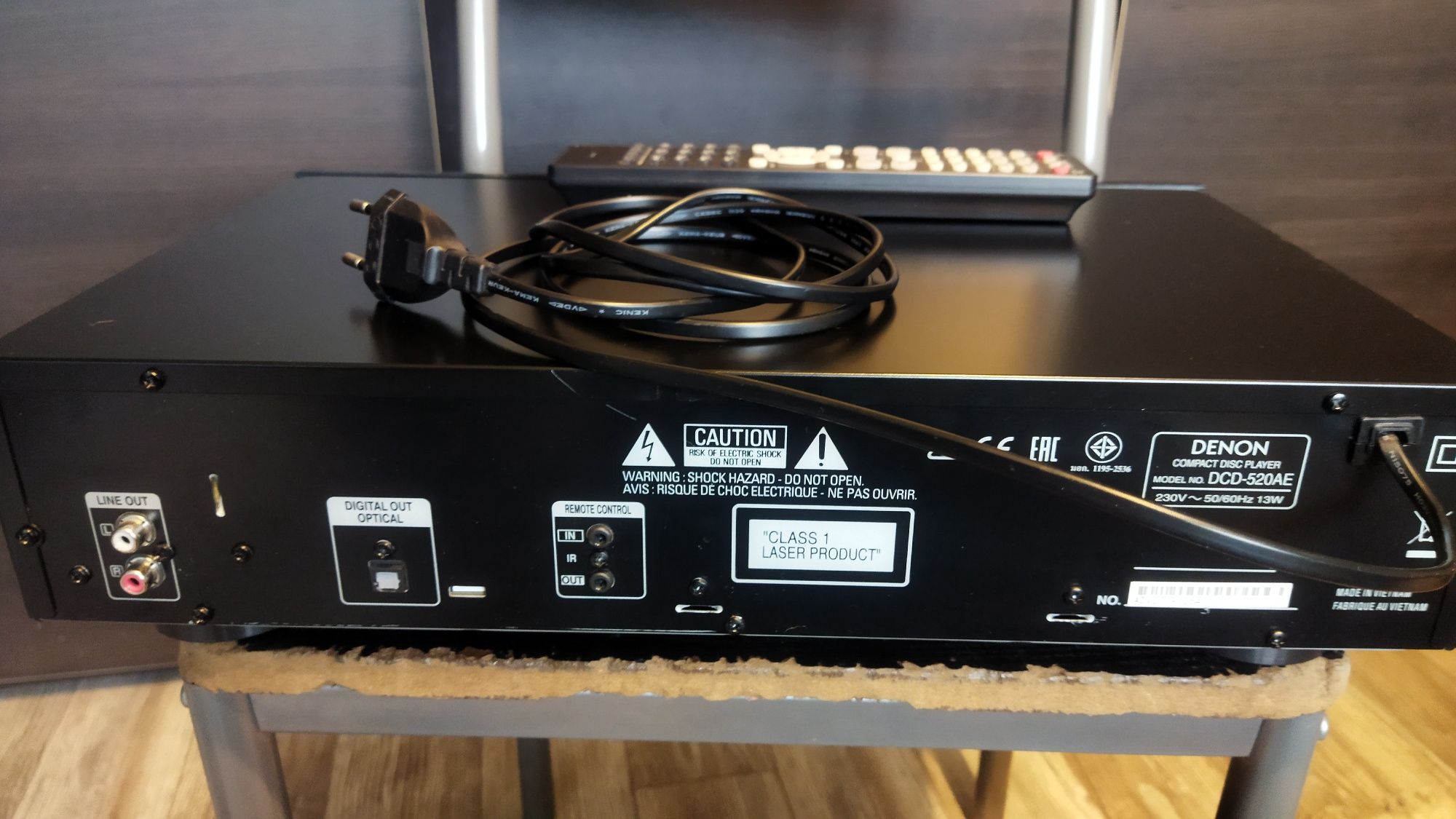 Продавам Denon DCD 520 ae
