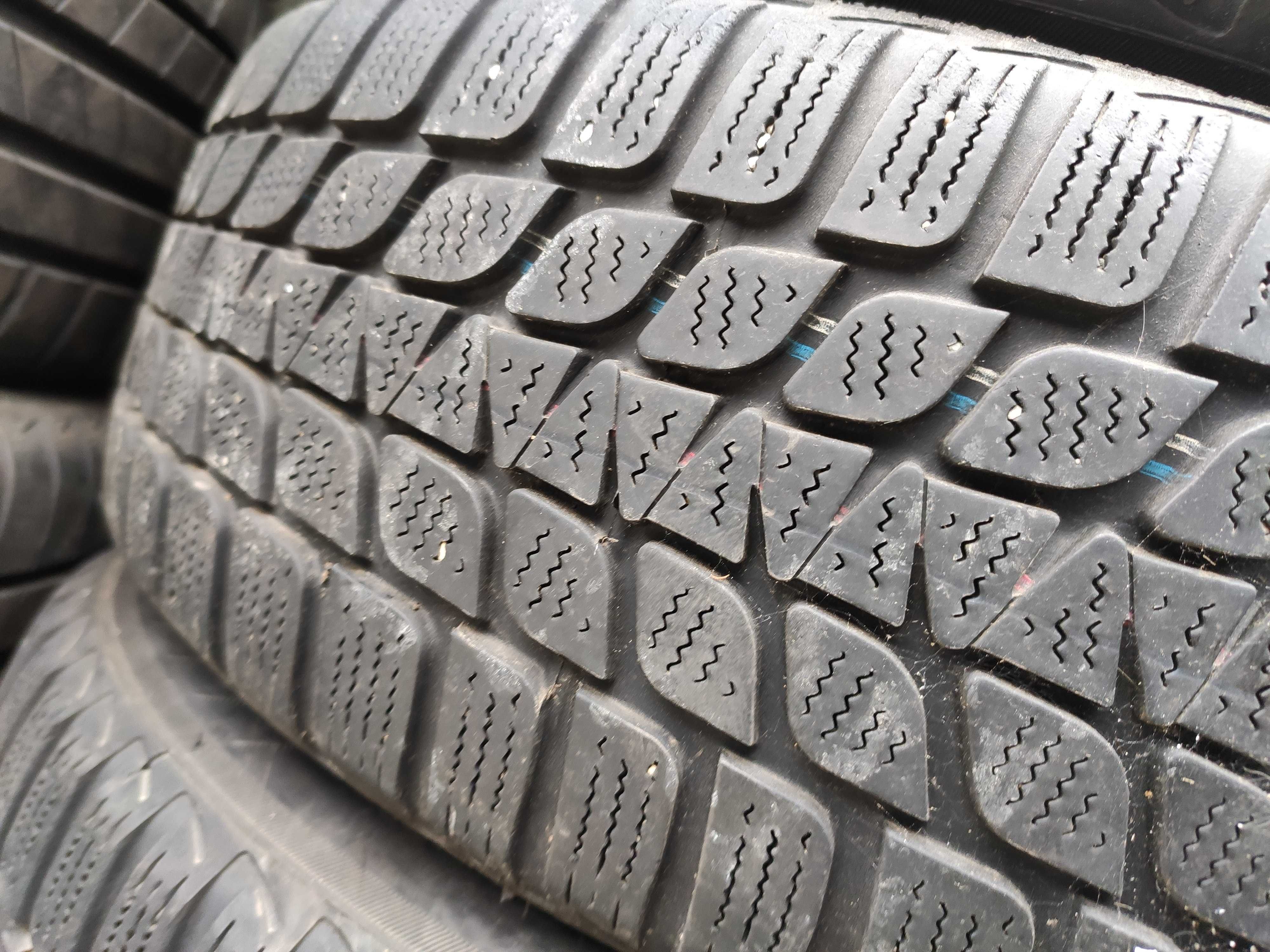 4бр Зимни гуми 165 60 14 - Bridgestone