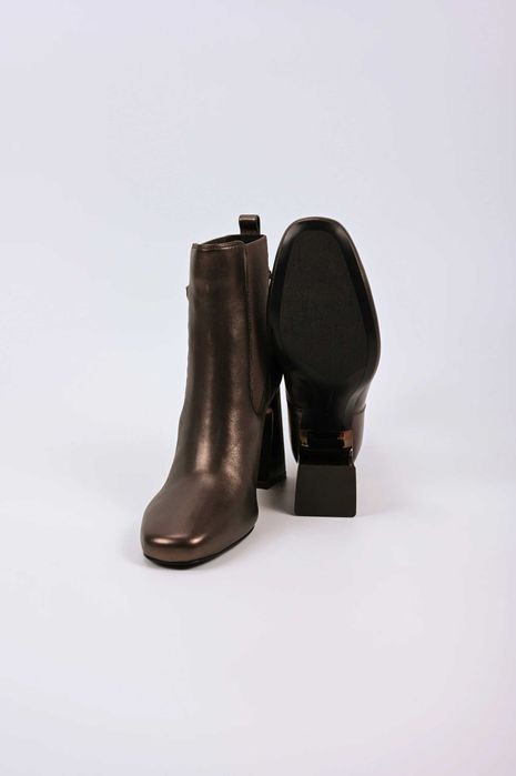 Дамски Боти Karl Lagerfeld ASTRA NOVA Ankle Gore Boot 1BZ - Bronze