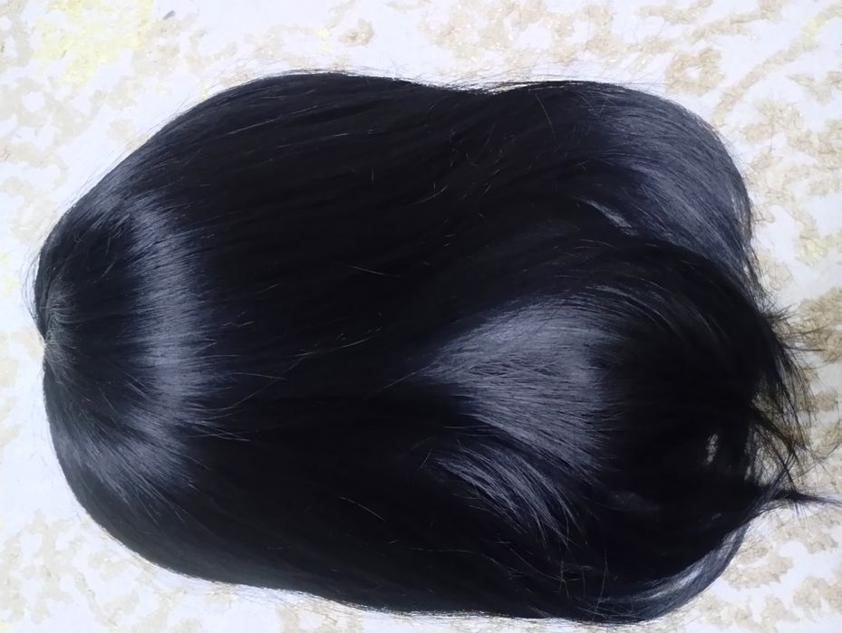 Парик из искусственных волос