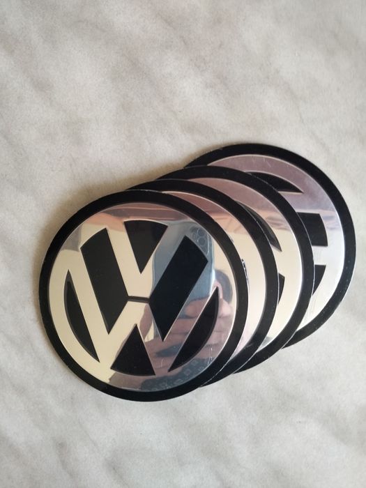 Эмблемы на Фольксваген.