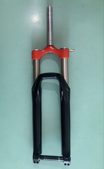 Fox ,Manitou ,Rockshox ,Marzocchi