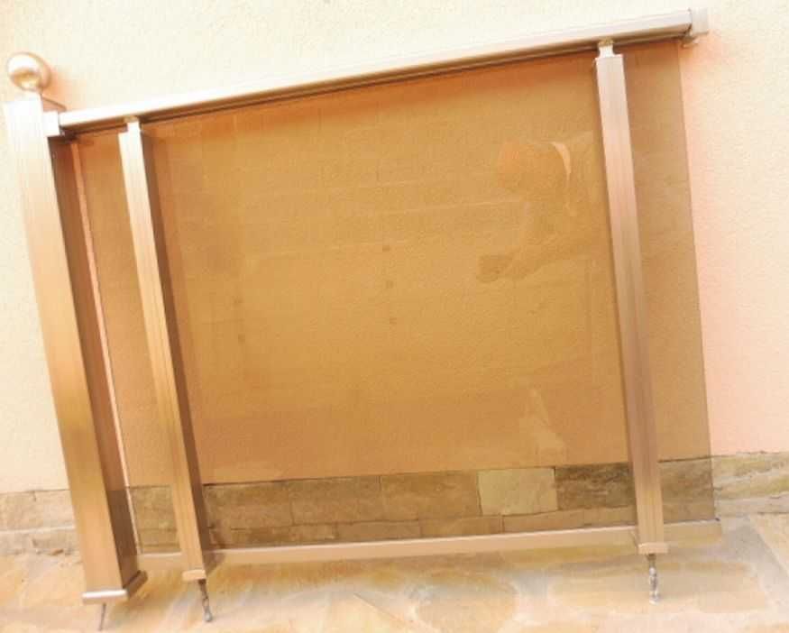 Алуминиев парапет, със стъклен панел (триплекс), 1100 х 900 мм