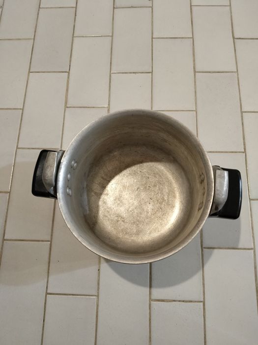 Тенджера под налягане!