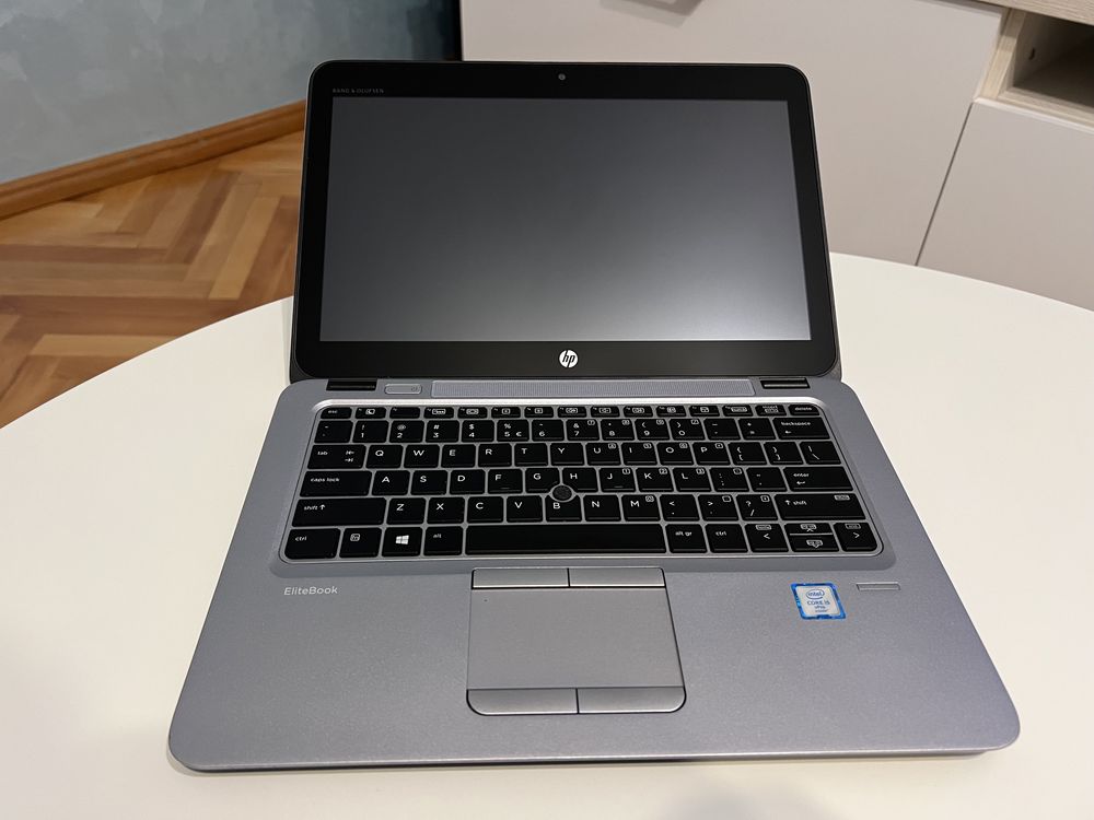 Vand laptop HP EliteBook 820 G3, TOUCHSCREEN 12,5 inch FullHD I5