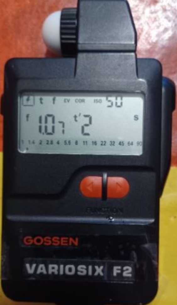 ръчен експонометър Gossen variosix f2