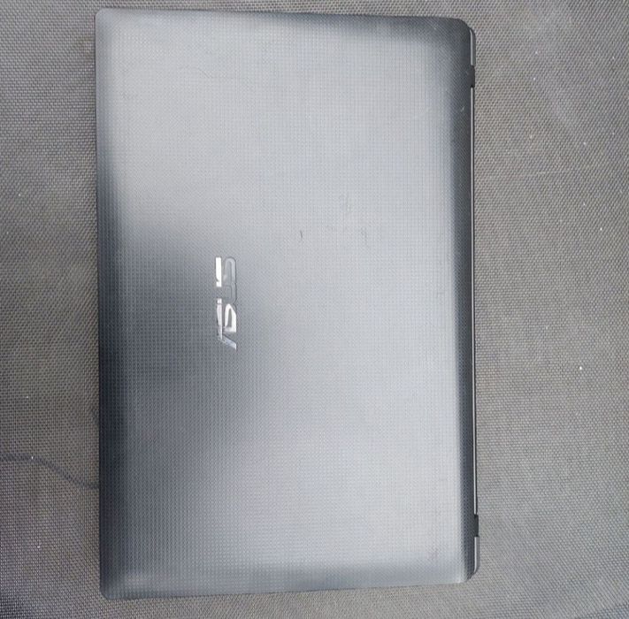 Laptop Asus X54 Procesor i3