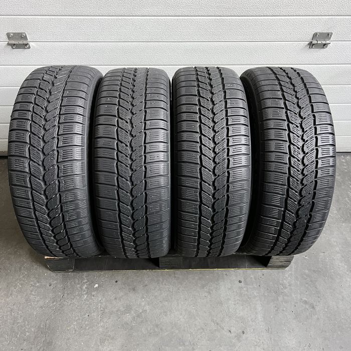 4 Anvelope iarna 215 60 16C Michelin