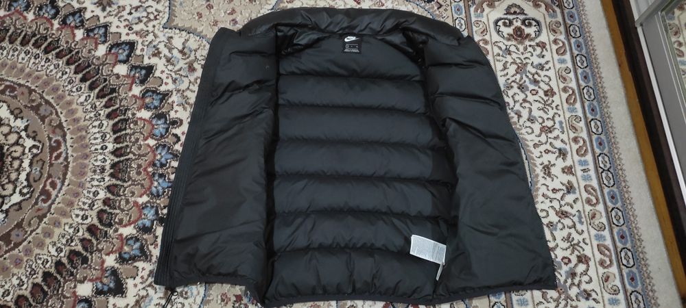 Безрукавка nike оригинал