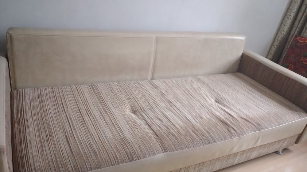 Продам  раздвижной диван